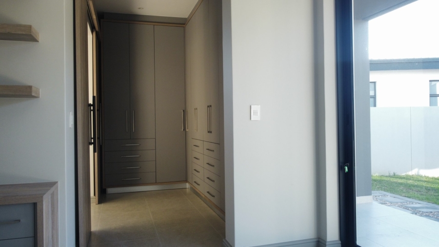 4 Bedroom Property for Sale in Oubaai Western Cape